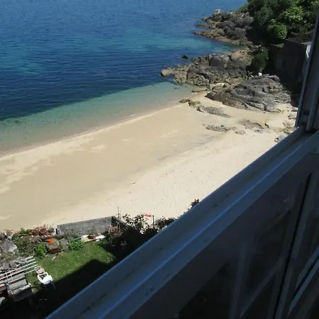 - 3 Bedrooms - 0423 Bueu